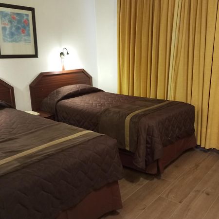 Hotel Alcala Del Rio Santiago Eksteriør bilde
