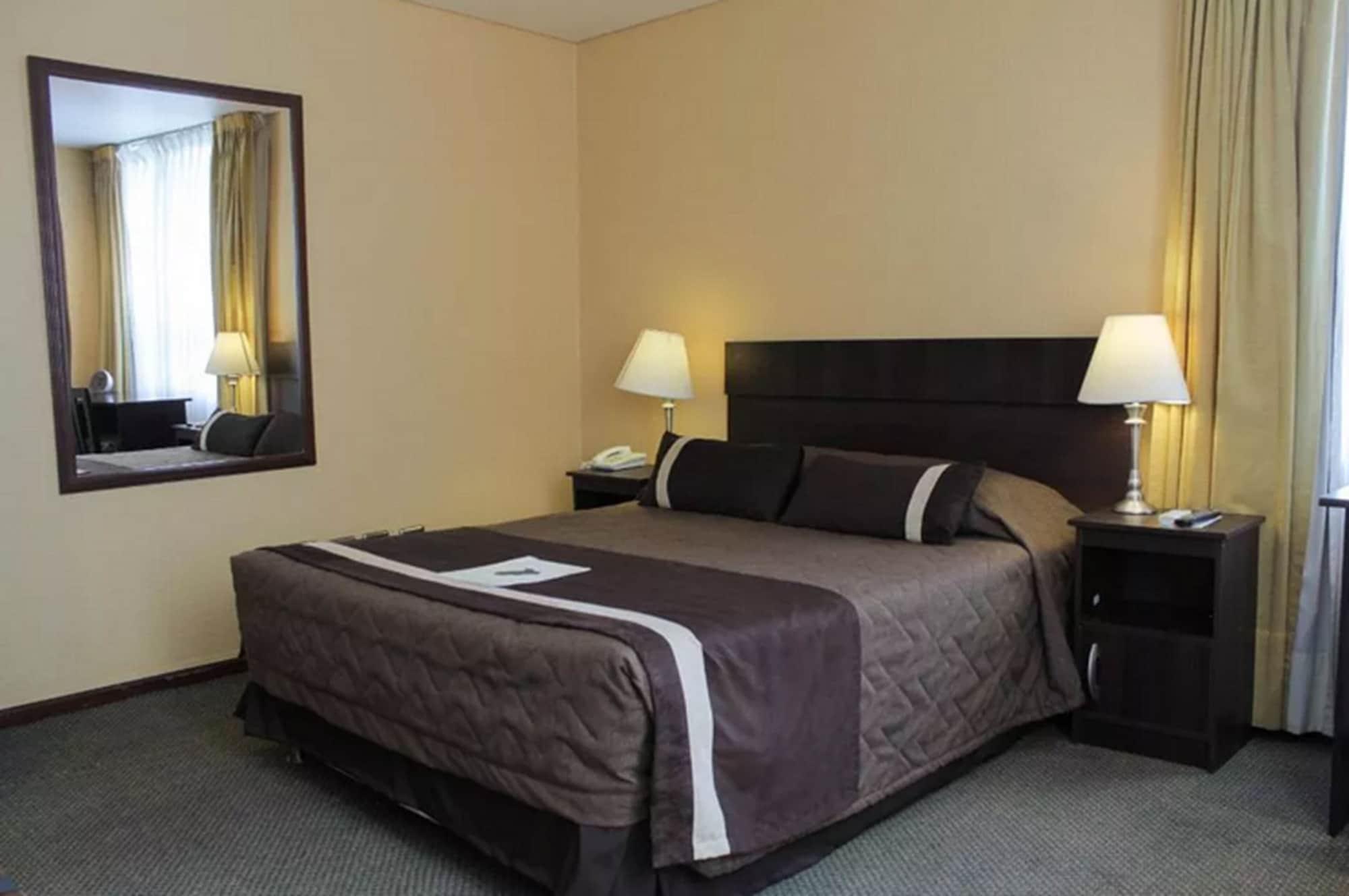 Hotel Alcala Del Rio Santiago Eksteriør bilde
