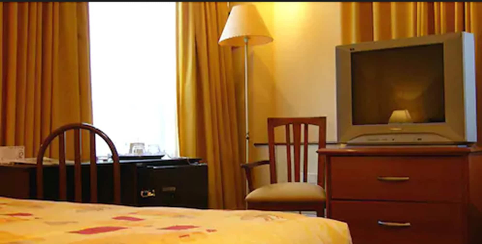 Hotel Alcala Del Rio Santiago Eksteriør bilde