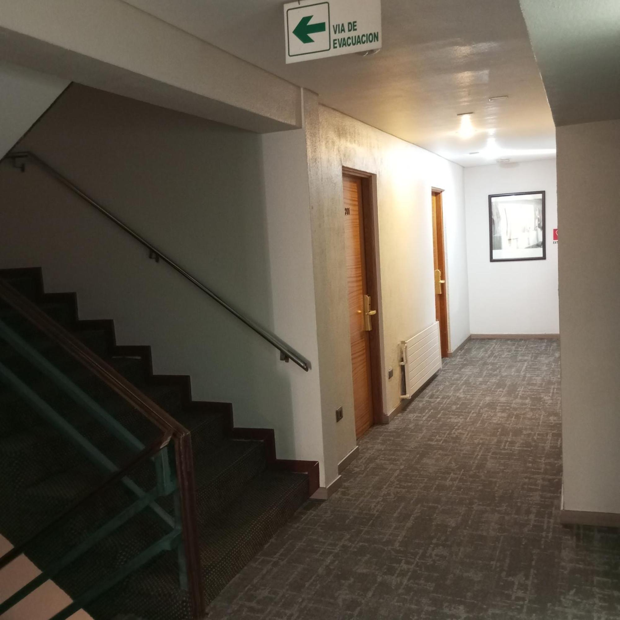 Hotel Alcala Del Rio Santiago Eksteriør bilde