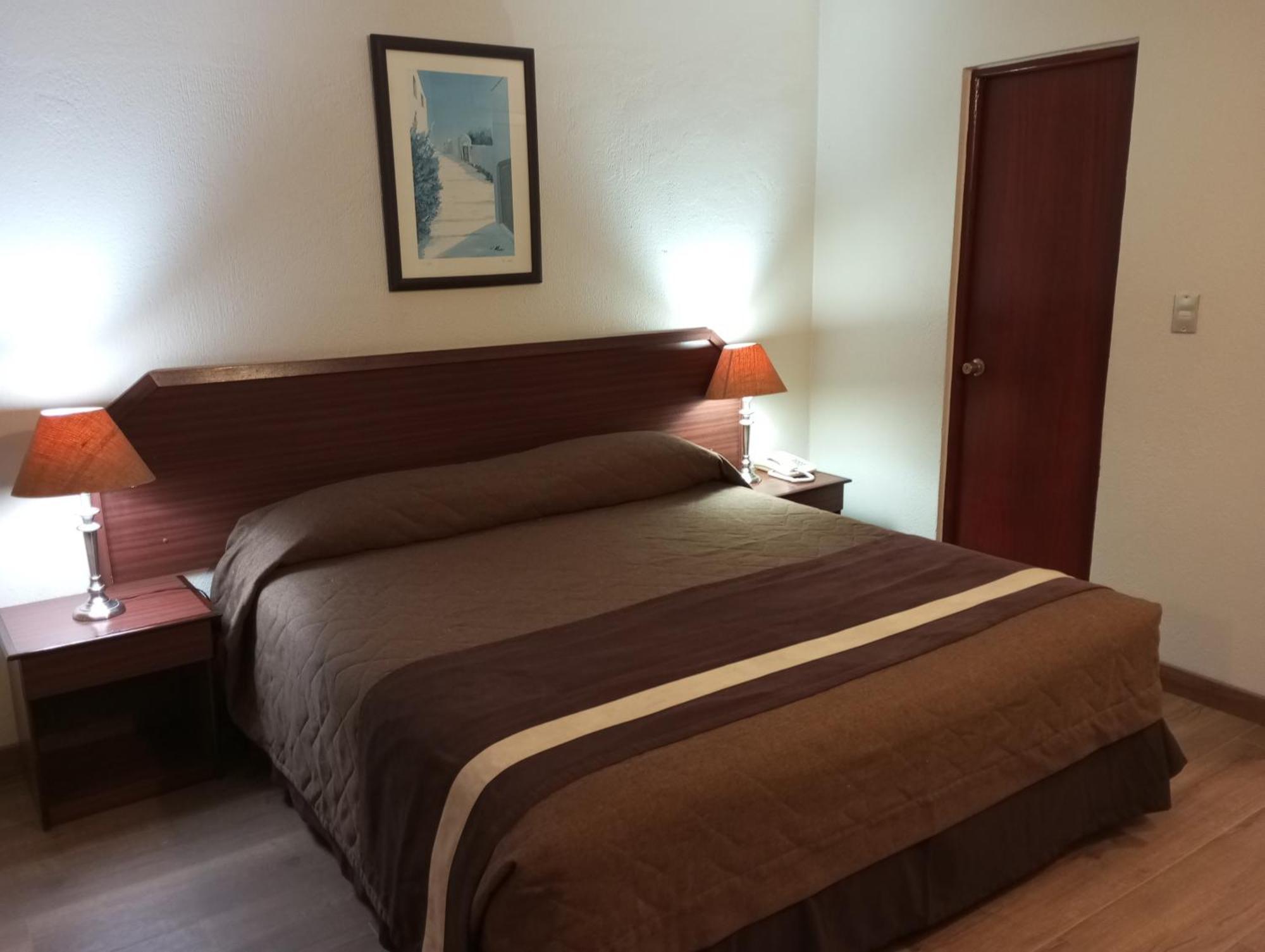 Hotel Alcala Del Rio Santiago Eksteriør bilde
