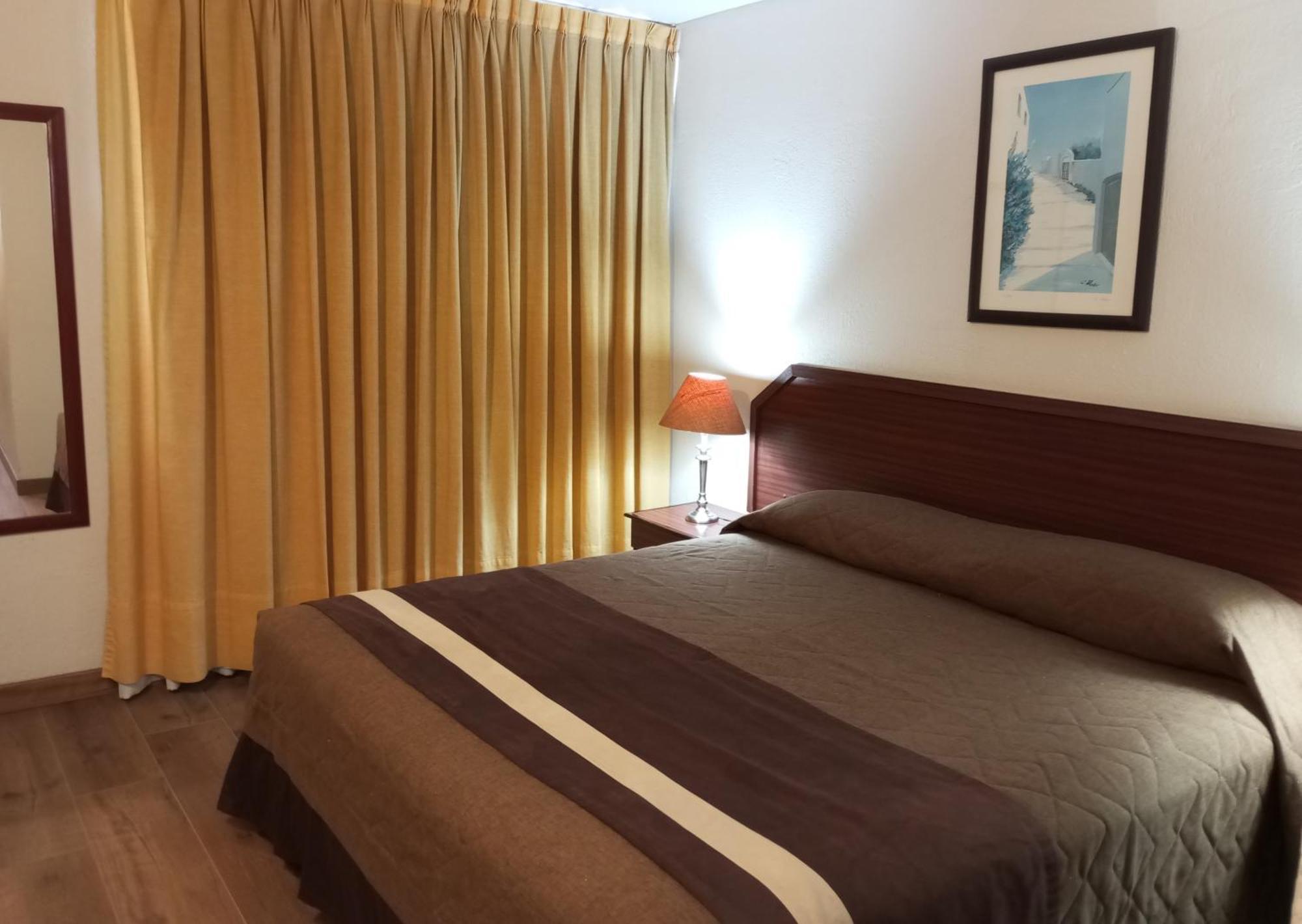 Hotel Alcala Del Rio Santiago Eksteriør bilde