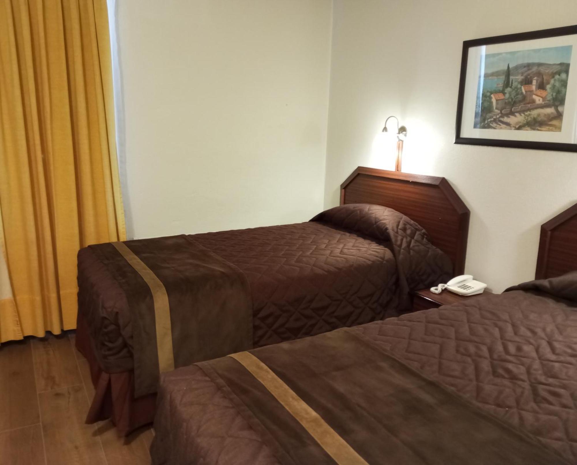 Hotel Alcala Del Rio Santiago Eksteriør bilde