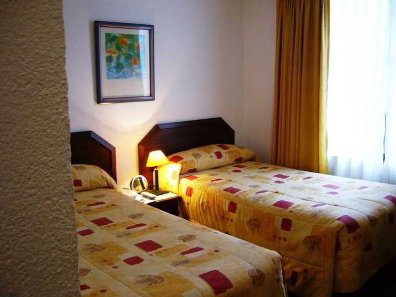 Hotel Alcala Del Rio Santiago Eksteriør bilde